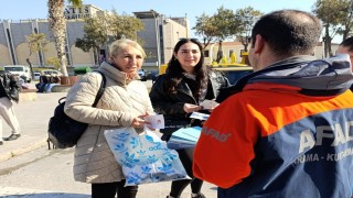 Kuşadasında vatandaşlara Tsunami bilgilendirmesi