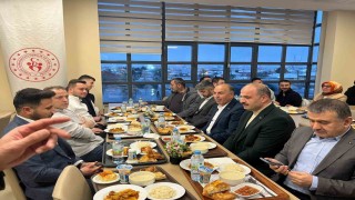 KYK yurdunda iftar buluşması