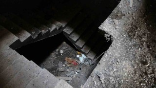 Malatyada 4üncü kattan merdiven boşluğuna düşen işçi hayatını kaybetti