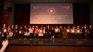 Malatyada şehit ailelerine devlet övünç madalyası takdim edildi