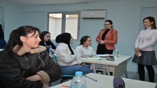 Manisa Büyükşehir Belediyesinden üniversite adaylarına kariyer rehberliği