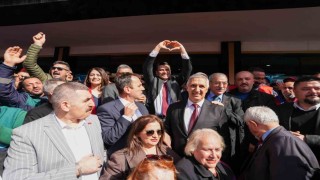 Manisa Büyükşehirde en düşük maaş 42 bin lira oldu