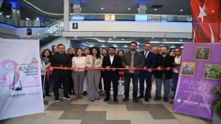 Manisada 8 Marta özel anlamlı sergi