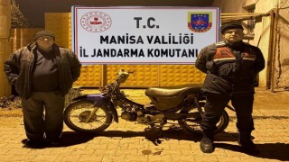 Manisada çalınan 2 motosikleti jandarma buldu