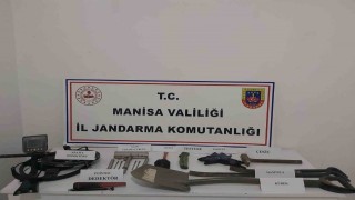 Manisada kaçak kazıya suçüstü