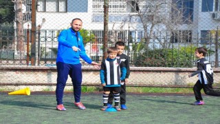 Manisaspor Futbol Okuluna yoğun ilgi