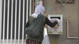 Mardinde bayat ekmek kutusuna bırakılan ekmekler değerlendirilerek israf önleniyor