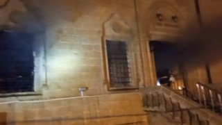 Mardinde camide çıkan yangın söndürüldü