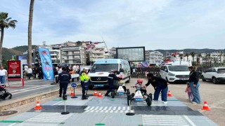 Marmaris Ege Rallisinde Jandarmadan anlamlı mesajlar