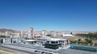 Melikgazi Belediyesi eğitim yatırımlarıyla takdir topluyor