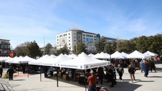 Melikgazinin Antika Pazarına yoğun ilgi