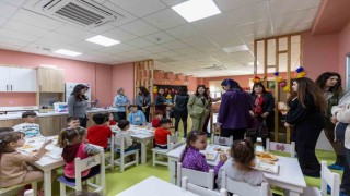 Mersin Büyükşehir Belediyesinin sosyal projelerine tam not