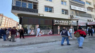 Mersinde bir kuyumcunun müşterilerini dolandırdığı iddiası