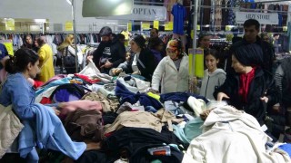 Mersinde Ramazan Bayramına özel alışveriş festivaline yoğun ilgi