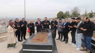 Meslektaşları ölüm yıl dönümünde şehit gazeteci Güneşi unutmadı