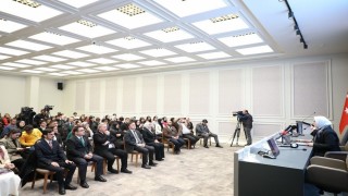 Milletvekili Ayşe Böhürler Mektep Melikgazide gençlerle söyleşi yaptı