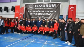 Milletvekili Öz, spor ailesi ile iftar yaptı