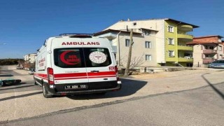 Motosiklet otobüse çarptı, sürücüsü yaralandı