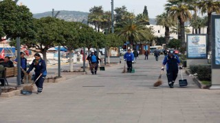 Muğla sokaklarının temizliği kadınlara emanet