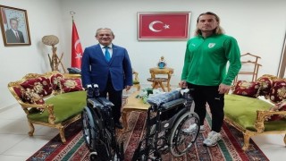 Muğlaspor futbolcularından örnek davranış