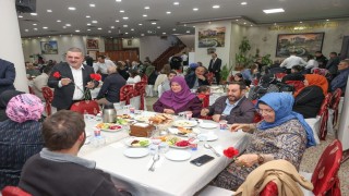 Murat Ercan, şehit aileleri ve gazilerle iftar sofrasında bir araya geldi