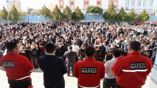 NAFAD ekibi Deprem Haftasında liselerde Afet Farkındalık Eğitimi verdi