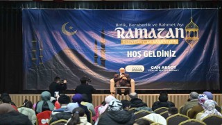 Necmettin Nursaçan Esenyurtta Ramazan coşkusunu ailelerle paylaştı