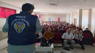 Niğde Emniyet Müdürlüğü ekiplerinin bilgilendirme çalışamaları sürüyor
