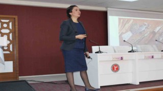 Okuma yazma bilmeyenlerin 3te 2sini kadınlar oluşturuyor