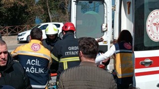 Orduda çocuk futbolcuları taşıyan minibüs kaza yaptı: 7 yaralı