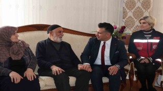 Örnek ailelerin kapısını çaldılar