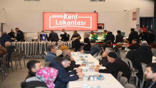 Osmangazi Belediyesinin iftar sofralarında Ramazan bereketi