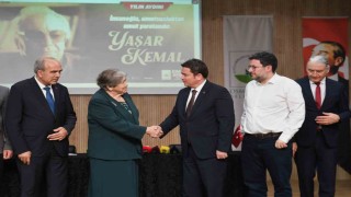Osmangazide yılın aydını Yaşar Kemal oldu