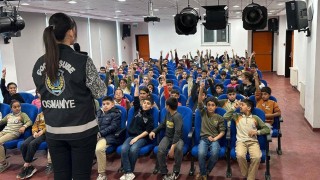 Osmaniye Emniyet Müdürlüğü’nden Öğrencilere Güvenlik Semineri