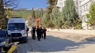 Otomobil ile elektrikli bisiklet çarpıştı: 1 yaralı