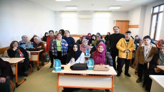 Özel bireylerden en özel 8 Mart hediyesi