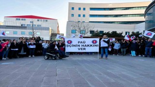 Pamukkale Üniversitesi çalışanları eşit çalışma şartı ve ücret için eylem yaptı