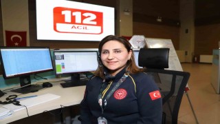 Paramediğin telefonla verdiği acil müdahale talimatı bebeğin hayatını kurtardı
