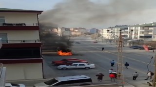 Park halindeyken yanan öğrenci servisi kullanılamaz hale geldi
