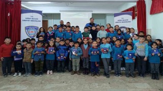 Polislerden Öğrencilere Güvenlik Eğitimi
