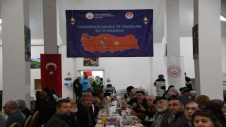 Pursaklarda şehit aileleri ve gaziler onuruna iftar düzenlendi