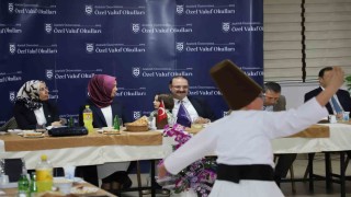 Rektör Hacımüftüoğlu, Özel vakıf okulları tarafından düzenlenen iftar programına katıldı