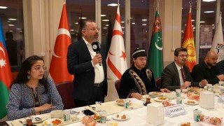 Rektör Kırışık, Türk dünyasından öğrencilerle iftarda buluştu