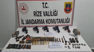 Rizede kaçak silah operasyonu: 2 gözaltı