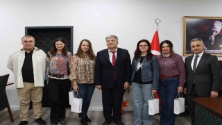 Romanyalı öğretmenler, Millî Eğitim Müdürü Bozkanı ziyaret etti