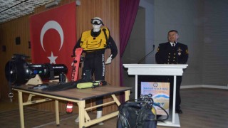 Sahil Güvenlik turizm lisesi öğrencilerine Mavi Vatanı anlattı