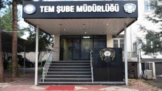 Sahte kimlikle polise takılan şüphelinin 49 dosyadan 37 yıl ceza aldığı ortaya çıktı