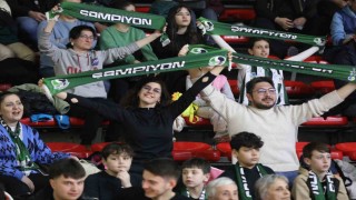 Sakarya Büyükşehir Basketbol tur için parkeye çıkıyor