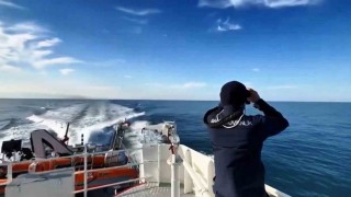 Samsun Valisi Tavlıdan jandarma, polis ve sahil güvenlik personeline telsizden bayram kutlaması