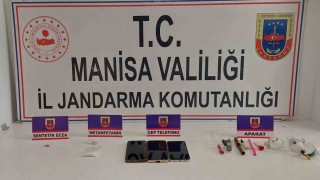 Sarıgöl İlçe Jandarması uyuşturucuya geçit vermiyor